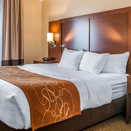 Comfort Suites Уиксом Экстерьер фото
