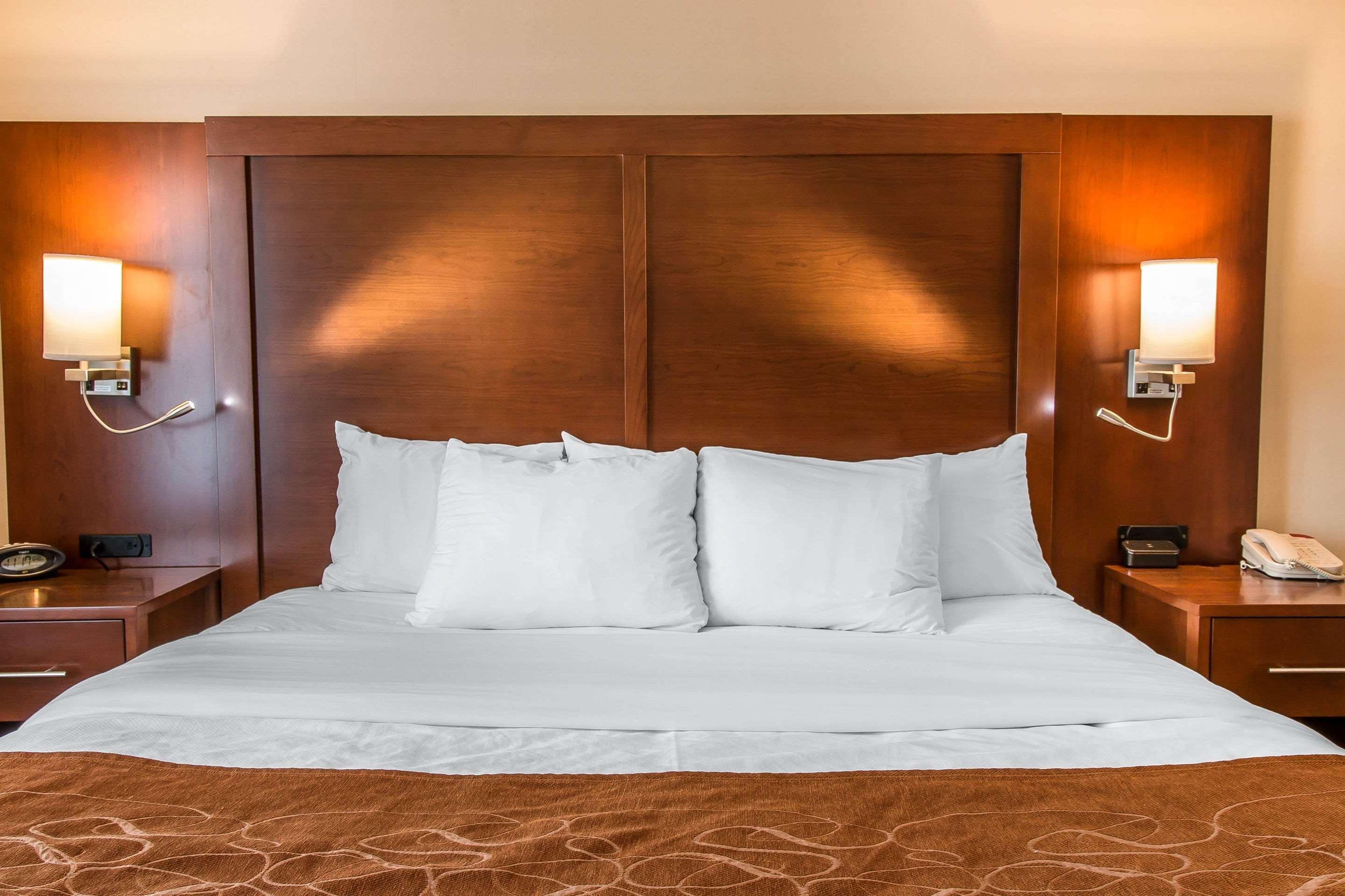 Comfort Suites Уиксом Экстерьер фото