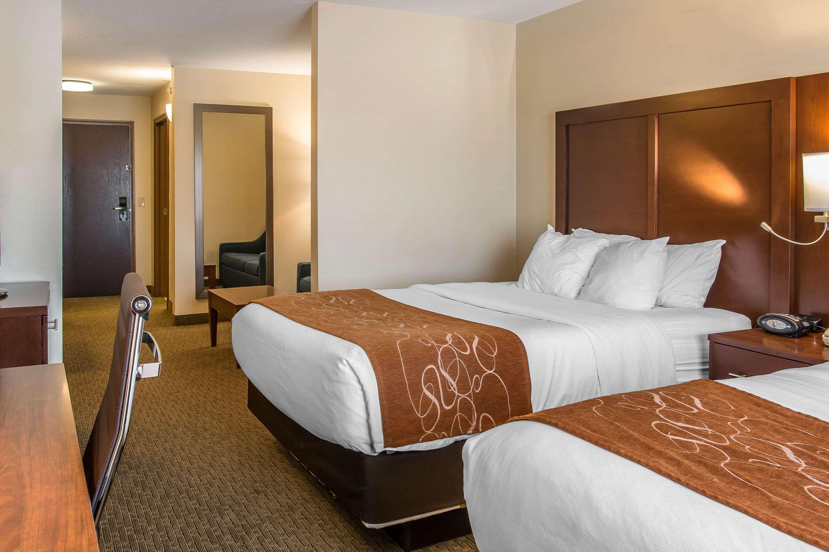 Comfort Suites Уиксом Экстерьер фото