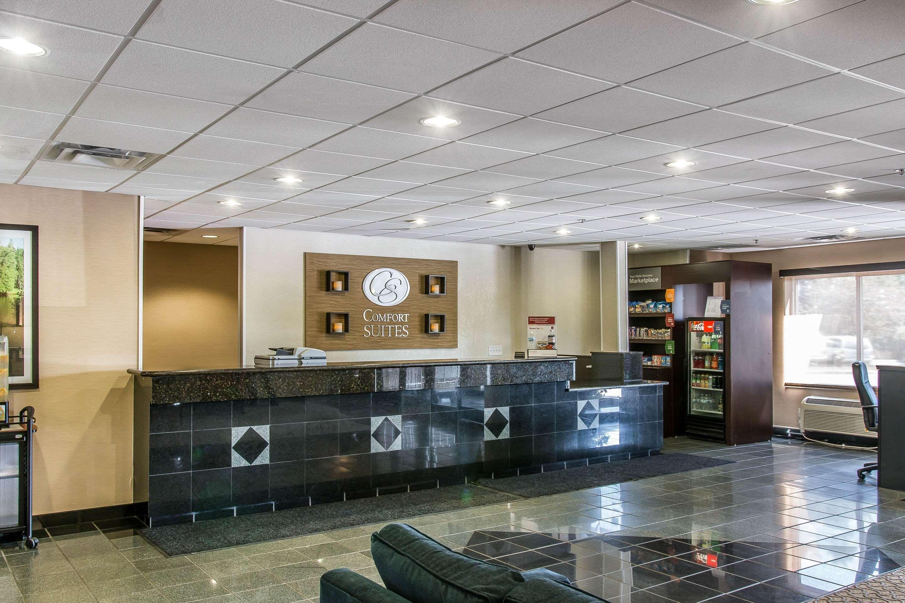 Comfort Suites Уиксом Экстерьер фото