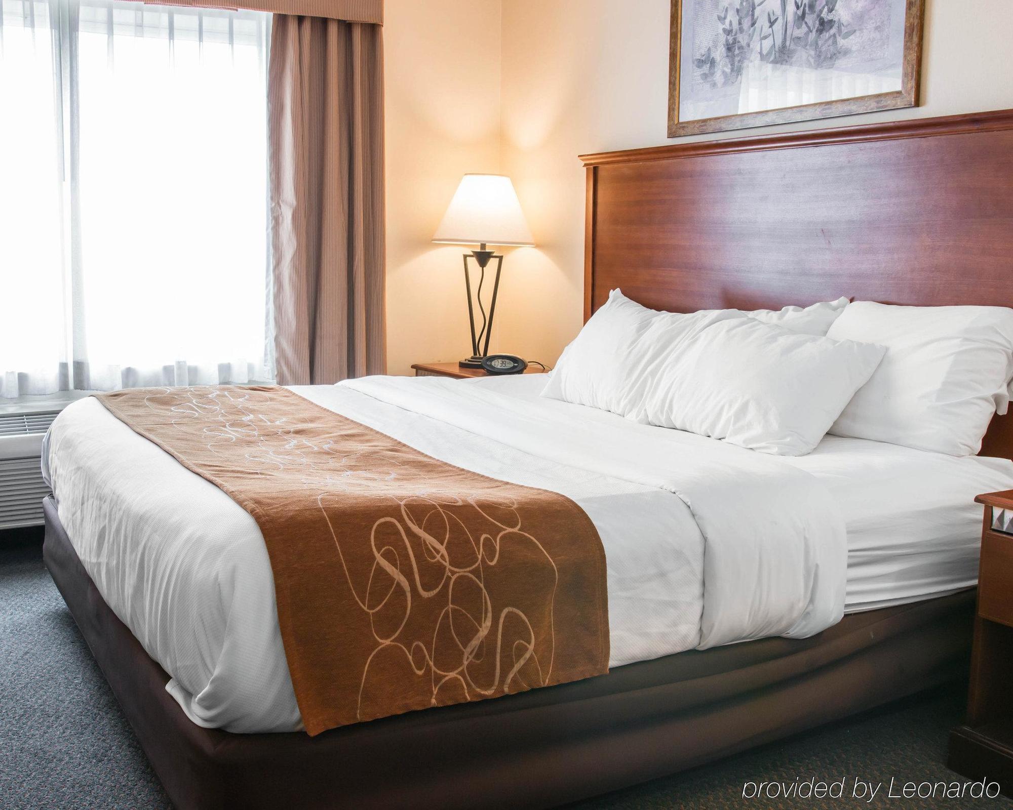 Comfort Suites Уиксом Экстерьер фото